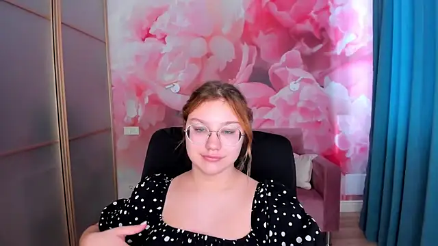 AngelinaLow online show from 03.02.26