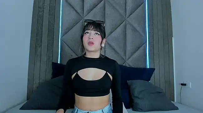 Snapshot of Kathe_sweetness chatting on 03.19.25 Kathe sweetness online show from 03.19.25