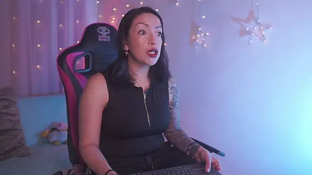 Madison Mayer online show from 01.08.26