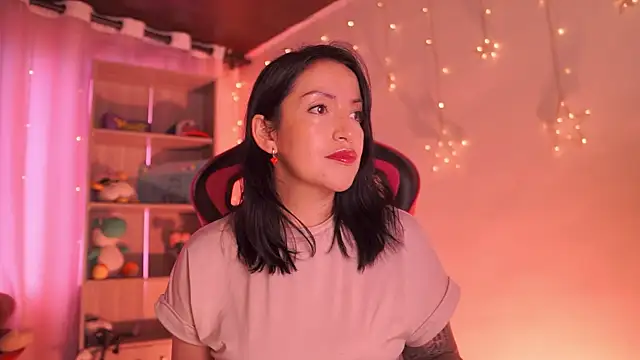 Madison Mayer online show from 04.15.26