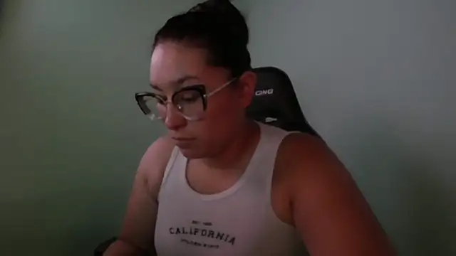 cloe starr online show from 10.24.25