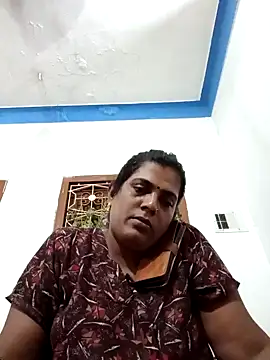 kissmetha online show from 03.18.25