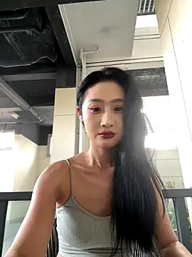 Snapshot of linger-23 chatting on 09.28.25 linger-23 online show from 09.28.25