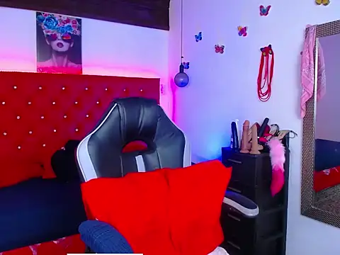 kriss sweetboobs10 online show from 12.02.25