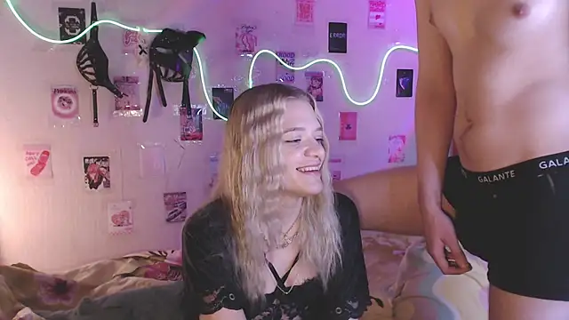 Your Horny Friends online show from 10.03.25