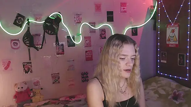 Your Horny Friends online show from 11.05.25