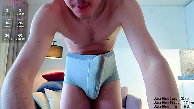 Snapshot of Danny__Magic chatting on 02.10.26 Danny Magic online show from 02.10.26