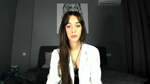 Elli Lourence online show from 03.12.25