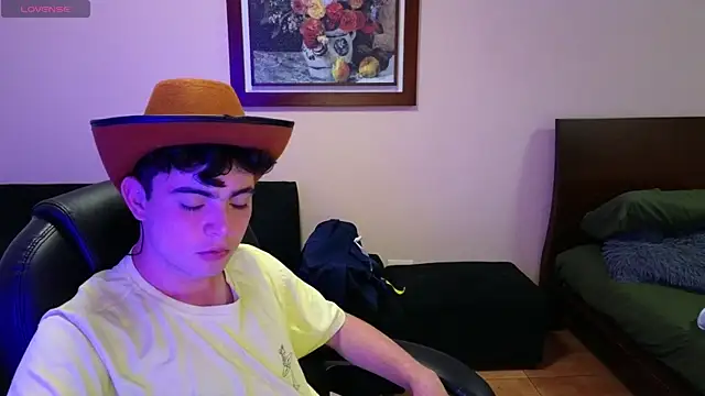 lukeboyce33 online show from 02.10.26