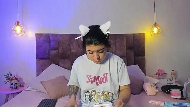 Candy Roose online show from 10.26.25