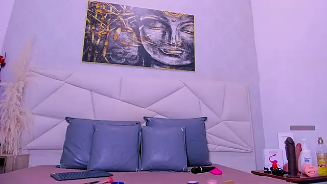 NicoleMadrird online show from 03.19.26