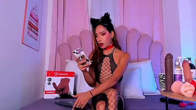 NicoleMadrird online show from 05.07.26