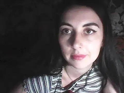 Snapshot of DaryaMens chatting on 03.20.25 DaryaMens online show from 03.20.25