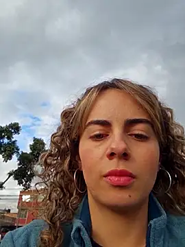 Sairy  online show from 10.15.25