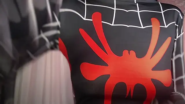 Snapshot of Taylor_dolll chatting on 10.23.25 Taylor dolll online show from 10.23.25