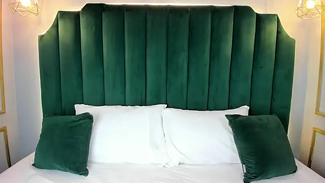 AnnyColson online show from 10.31.25