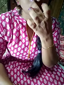 Snapshot of Shalini_telugu09 chatting on 09.28.25 Shalini telugu09 online show from 09.28.25