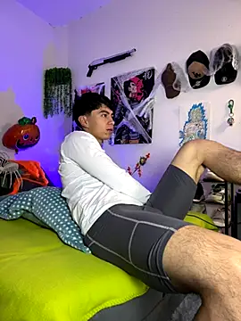 Snapshot of Yaiden_11 chatting on 10.16.25 Yaiden 11 online show from 10.16.25