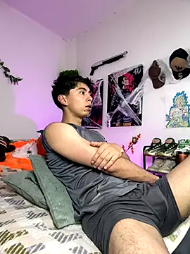 Snapshot of Yaiden_11 chatting on 10.26.25 Yaiden 11 online show from 10.26.25