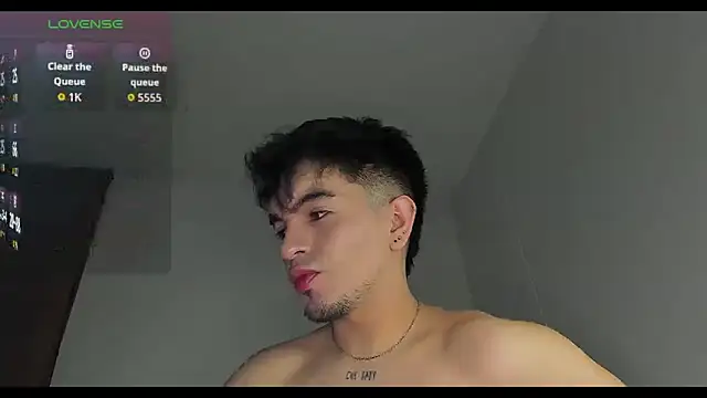 cmzo  online show from 12.05.25