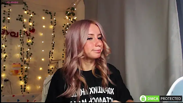 Mia  Kitty online show from 09.21.25