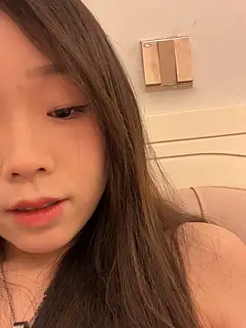Minnie-66 online show from 03.18.25