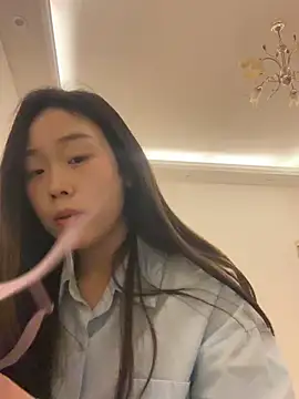 Minnie-66 online show from 03.22.25