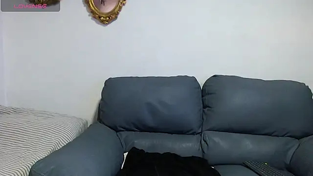 Snapshot of Christian_Musclet4 chatting on 10.15.25 Christian Musclet4 online show from 10.15.25