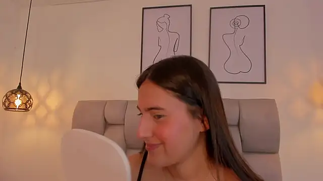 Hanna Evans   online show from 09.24.25