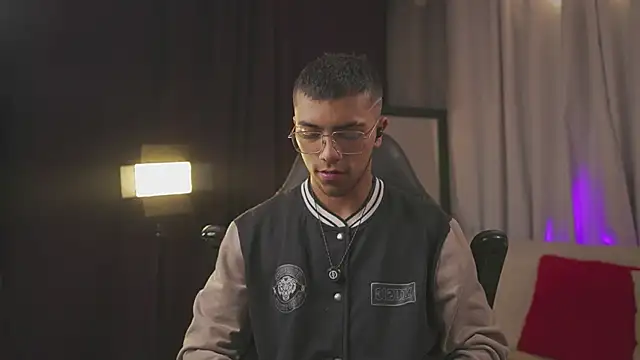 Colstorw  online show from 02.27.26