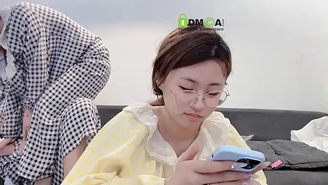 18 MMSSYY online show from 03.14.25