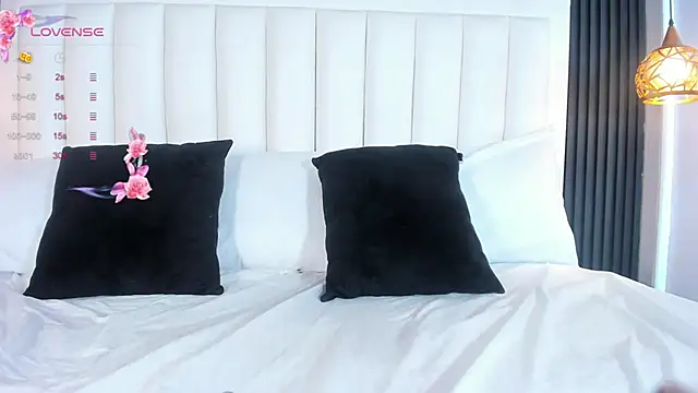 MartinaGracex online show from 09.24.25