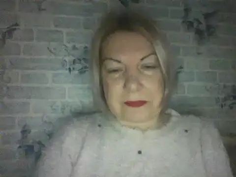 Lillia Ray online show from 03.18.25