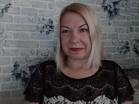 Snapshot of Lillia_Ray chatting on 09.23.25 Lillia Ray online show from 09.23.25