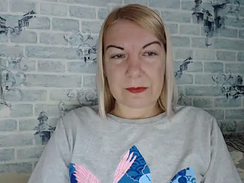 Snapshot of Lillia_Ray chatting on 09.26.25 Lillia Ray online show from 09.26.25