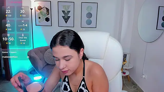 Danaa Rouse online show from 10.01.25