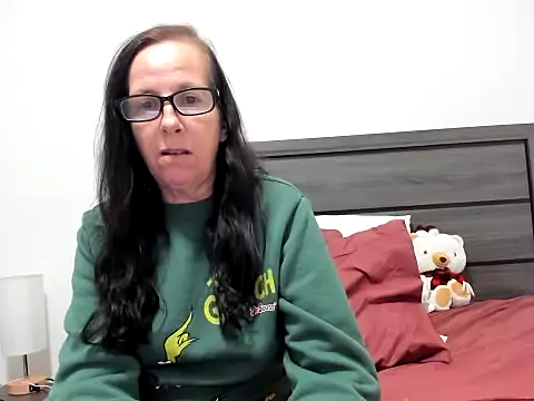 peachgoddess online show from 12.04.25