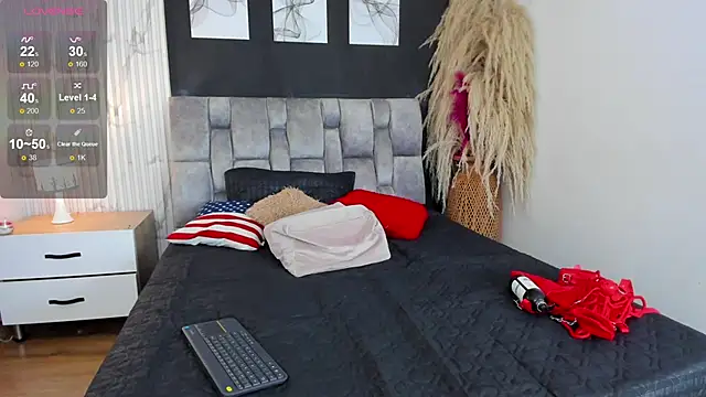 mia gatess online show from 03.19.25