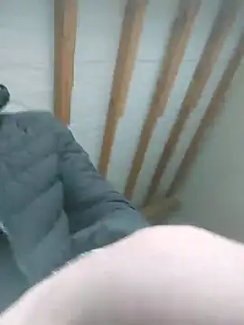 Snapshot of MaksDzubaV chatting on 03.19.25 MaksDzubaV online show from 03.19.25