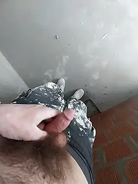 Snapshot of MaksDzubaV chatting on 02.21.26 MaksDzubaV online show from 02.21.26