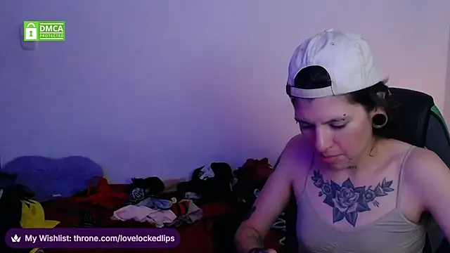 lovelockedlips online show from 04.02.26