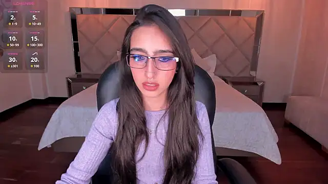 LarisaSmirnov online show from 11.03.25