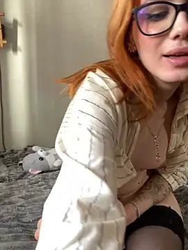 Snapshot of maar_tina chatting on 03.20.25 maar tina online show from 03.20.25