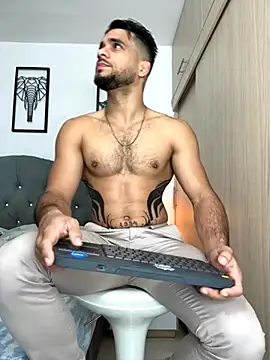 Maximiliano ford online show from 09.26.25