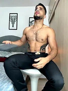 Maximiliano ford online show from 09.28.25