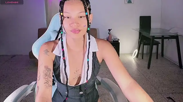 eleselas online show from 10.19.25