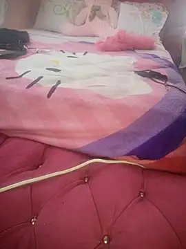 Snapshot of BoobliciousTitty chatting on 11.13.25 BoobliciousTitty online show from 11.13.25