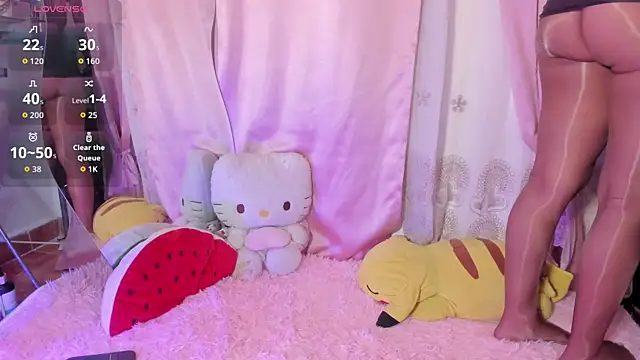 Snapshot of ally_sun__ chatting on 09.25.25 ally sun   online show from 09.25.25