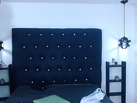 Snapshot of Jhojan_twink chatting on 09.29.25 Jhojan twink online show from 09.29.25