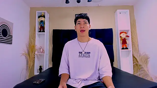 Snapshot of Jhojan_twink chatting on 10.15.25 Jhojan twink online show from 10.15.25